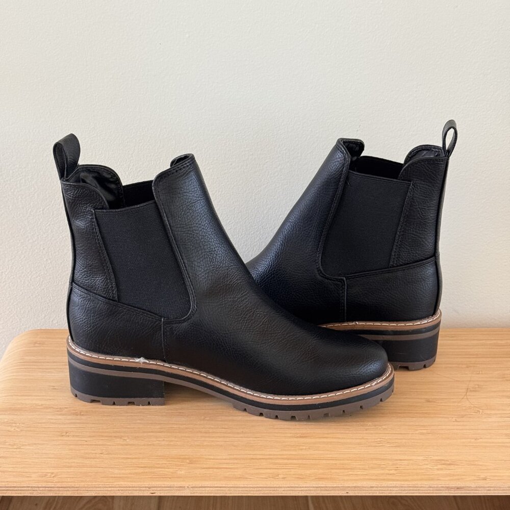 NEVER WORN - Kensie Khai Chelsea Boot Women's Size 7.5M Black Leather Ankle High - Picture 2 of 7